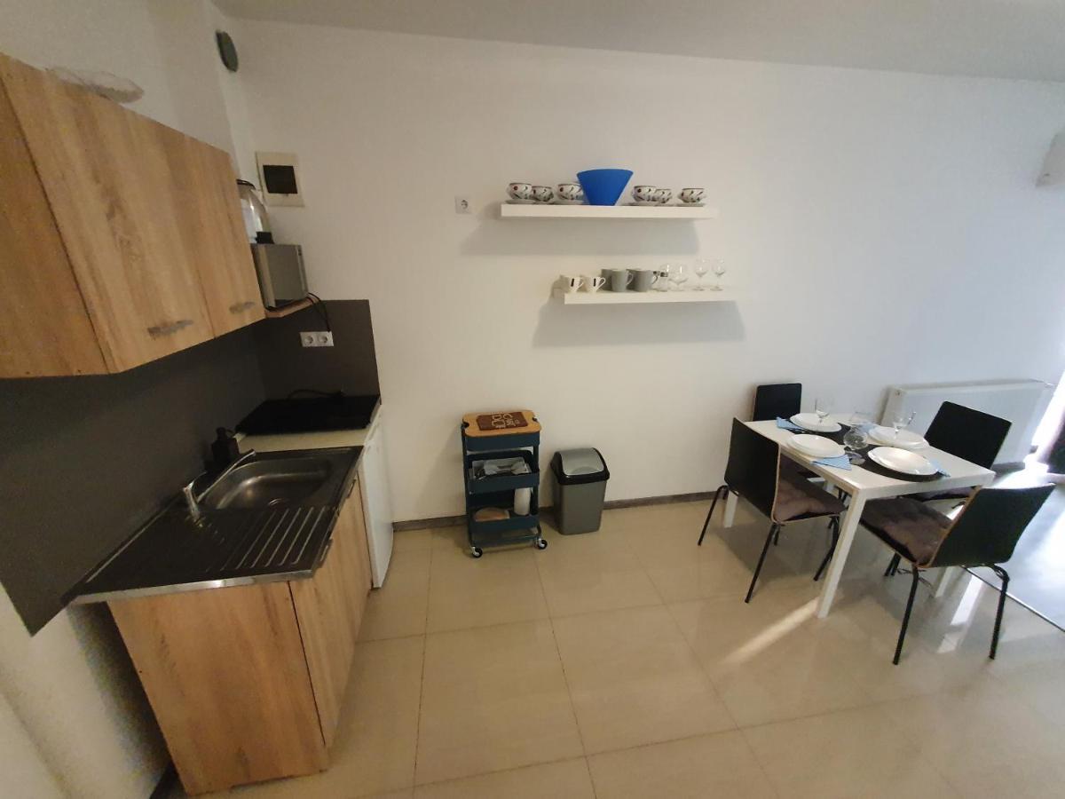 דירות Hajdúszoboszló Lexi Apartman מראה חיצוני תמונה